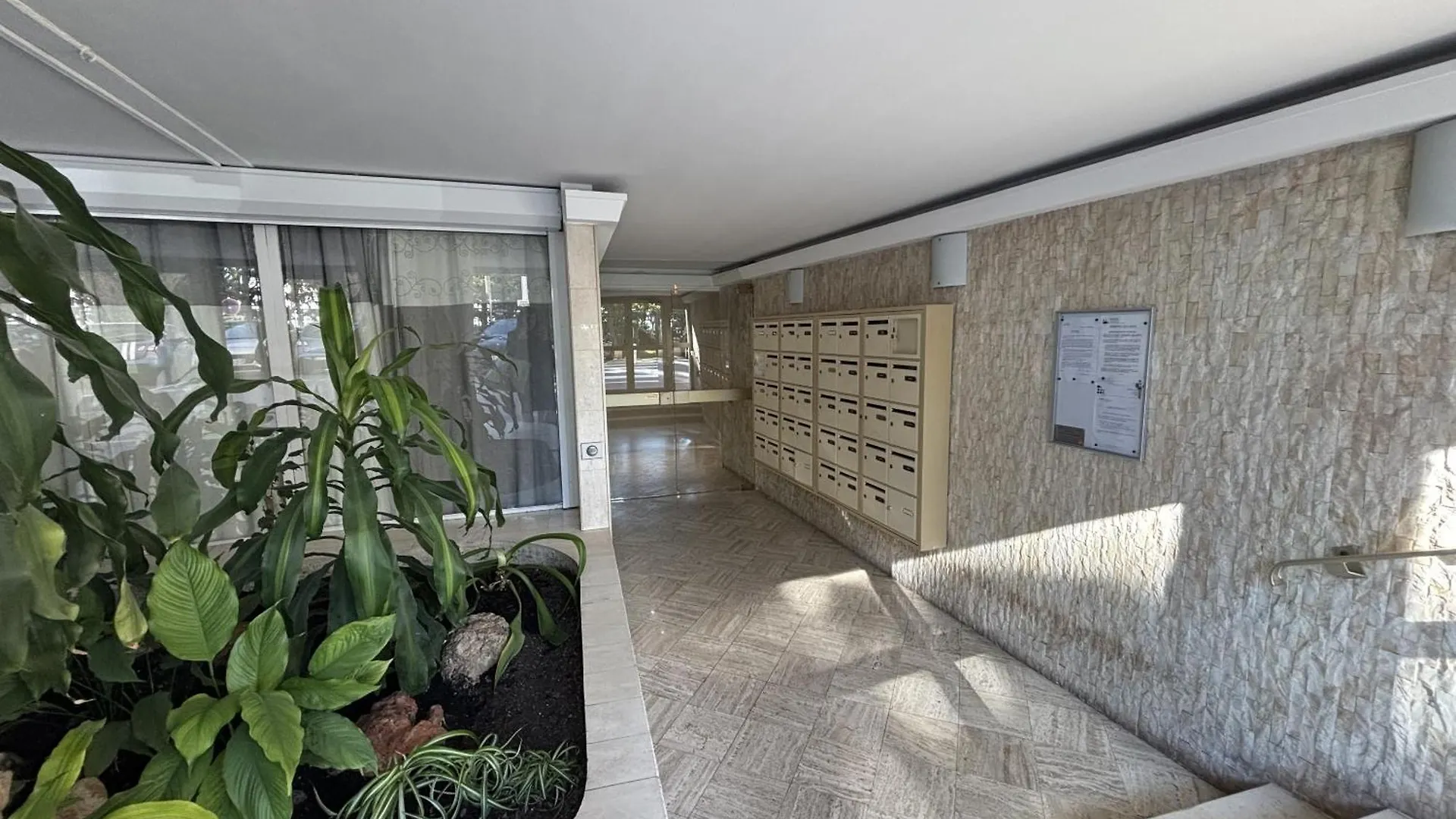 公寓 Residence Jean Bart 戛纳 法国